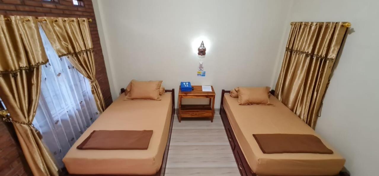 Homestay Anugrah Borobudur 1&2 Magelang Luaran gambar